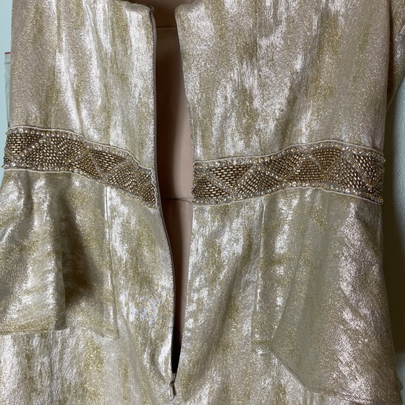 NWT Badgley Mischka Gold & Beaded Cocktail Dress. Size 6 - Picture 12 of 15